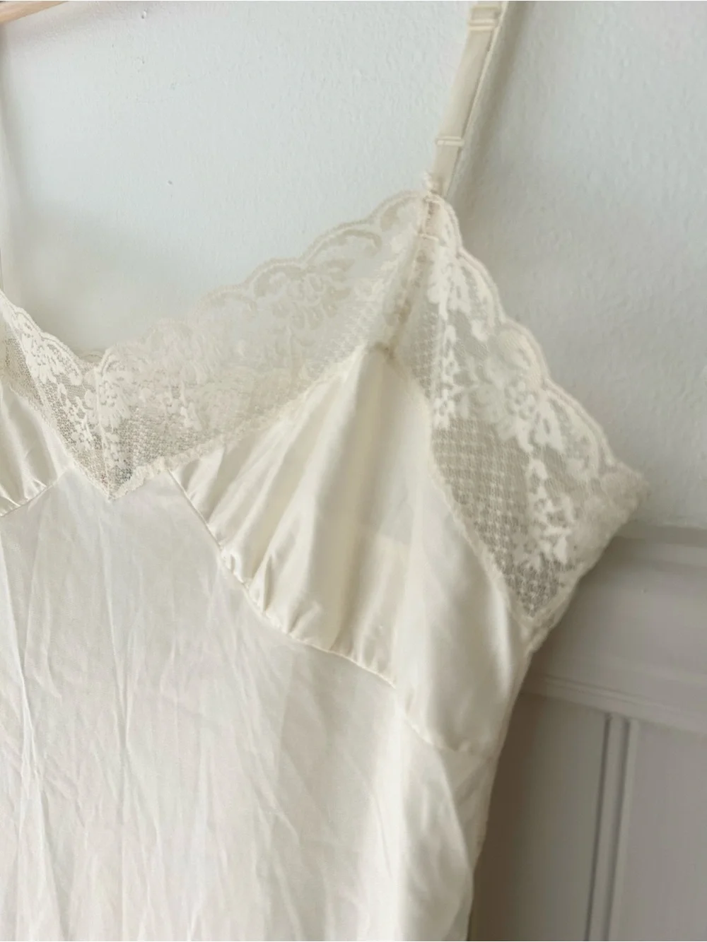 Vintage Mel Lin Cream Lace Trim Slip Dress Nylon Adjustable Straps S/M (Tag 42) - Picture 5 of 12